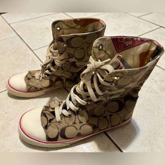 COACH ROYAL BROWN‎ LOGO BARRETT HIGH TOP SNEAKERS SIZE US 6M - Picture 1 of 10